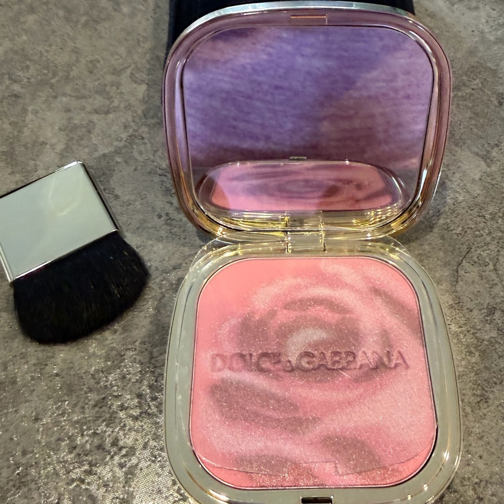 Dolce & Gabbana Radiant Rose Blush